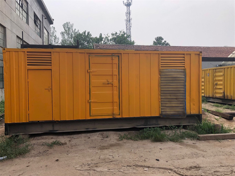 日喀则发电机出租进行负载测试时，电瓶电量不足的具体判断标准是什么？