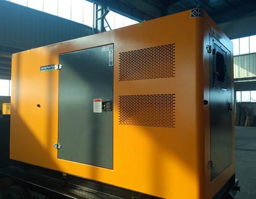 日喀则汽油发电机组电瓶电解液的密度应该保持在什么范围？